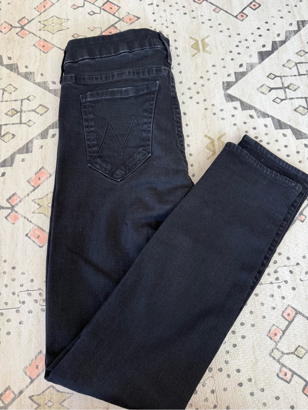 Mother Black Denim Maternity Jeans (25)